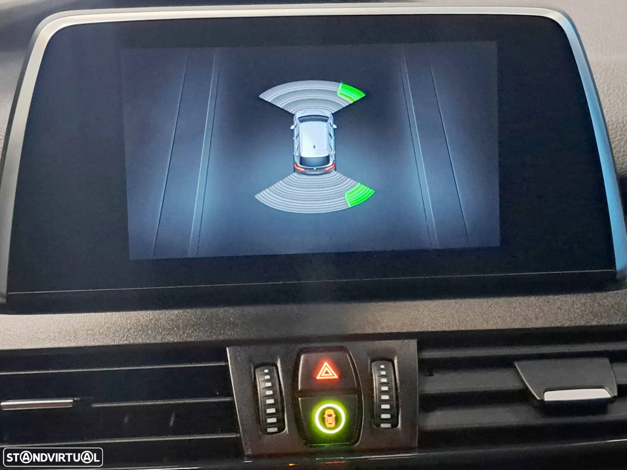 BMW 225xe Active Tourer Advantage - 10