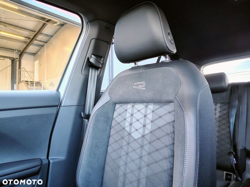 Volkswagen T-Cross 1.0 TSI R-Line Plus DSG - 16