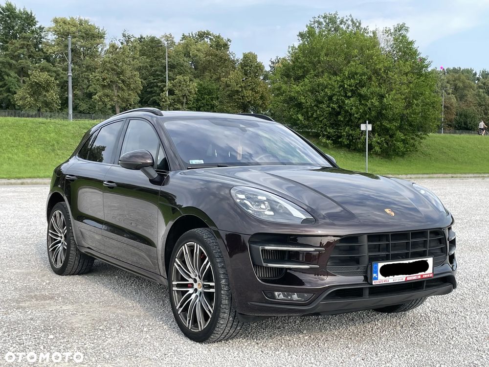 Porsche Macan Turbo PDK - 11
