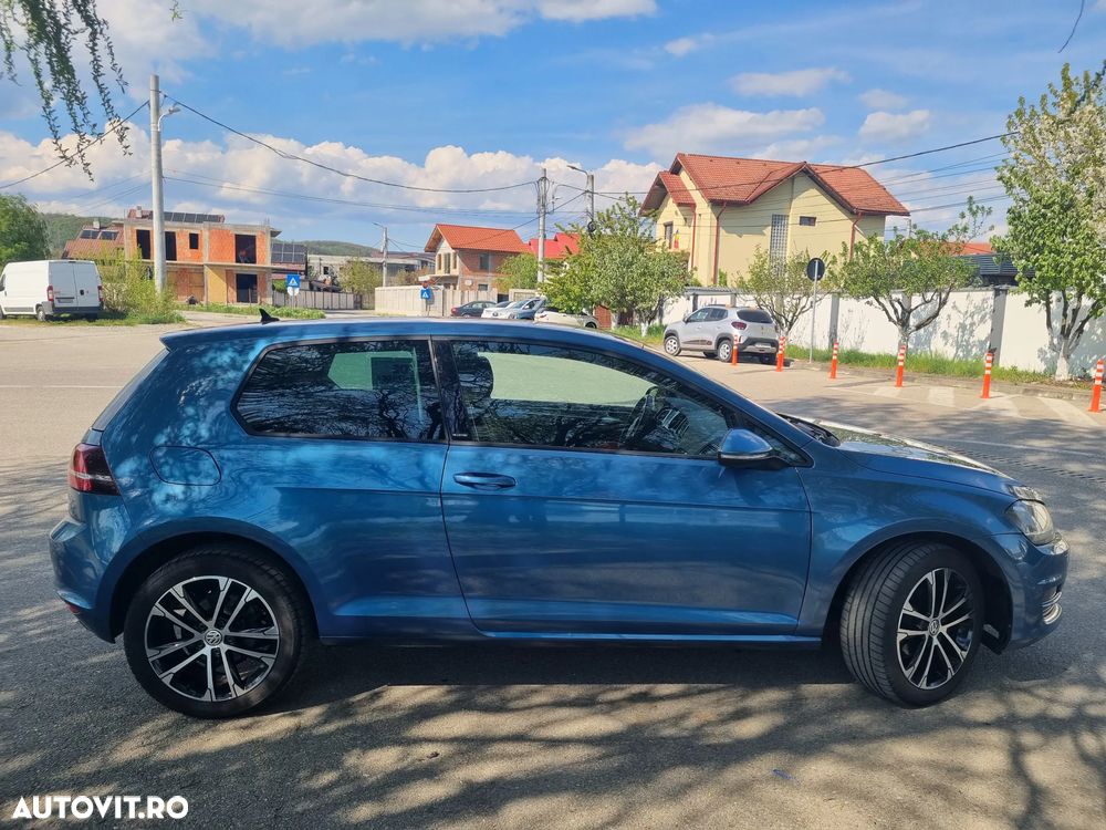 Volkswagen Golf 1.2 TSI BlueMotion Technology Allstar - 3