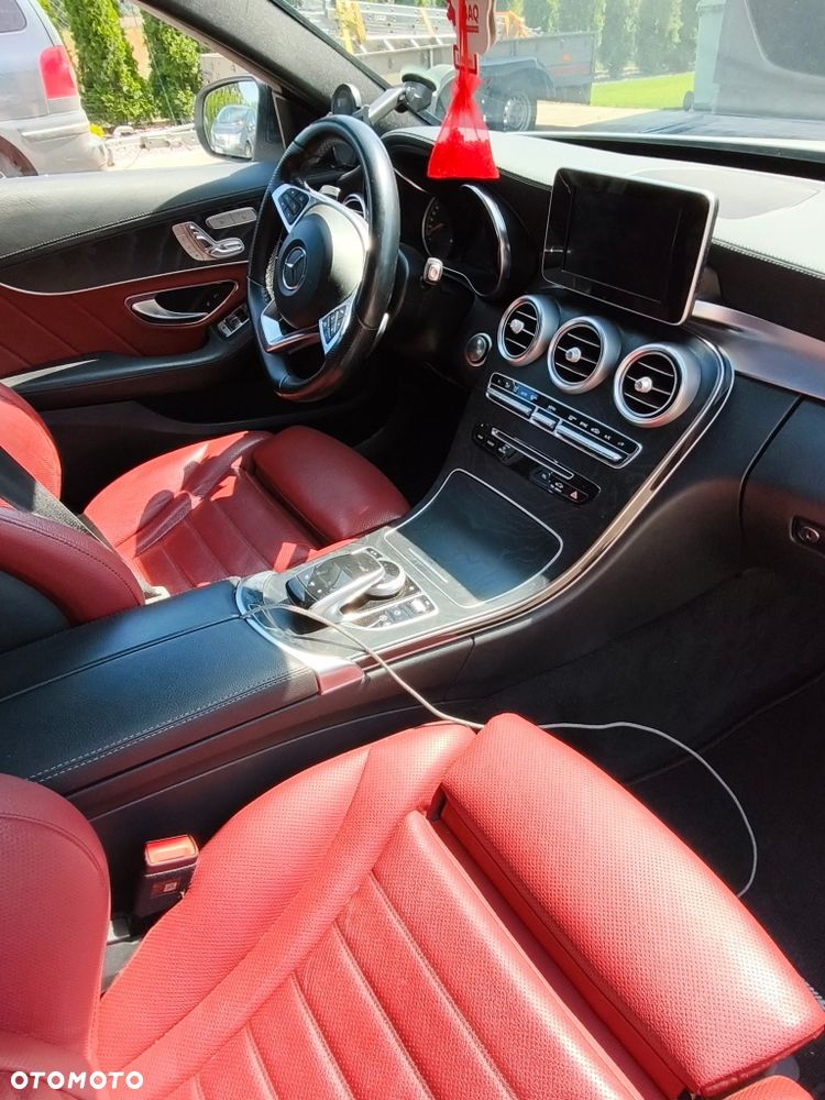 Mercedes-Benz AMG GT - 4