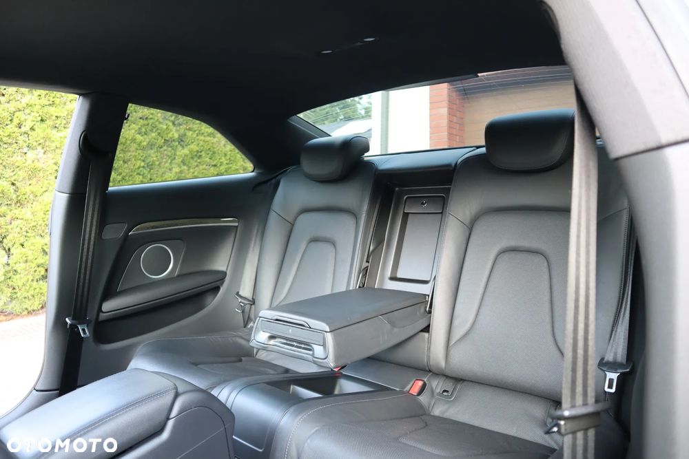 Audi S5 Coupé 4.2 Quattro - 12