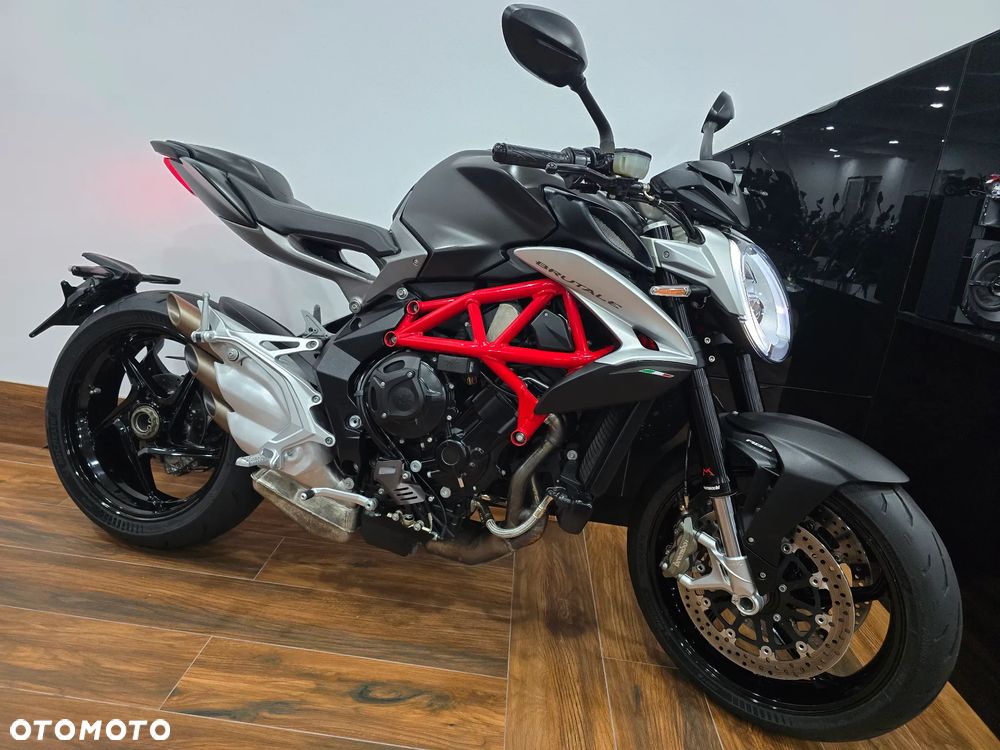 MV AGUSTA Brutale - 1