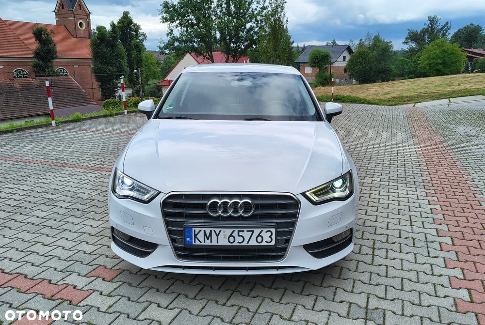 Audi A3 Sportback - 8