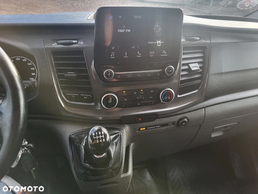 Ford Transit Custom - 37