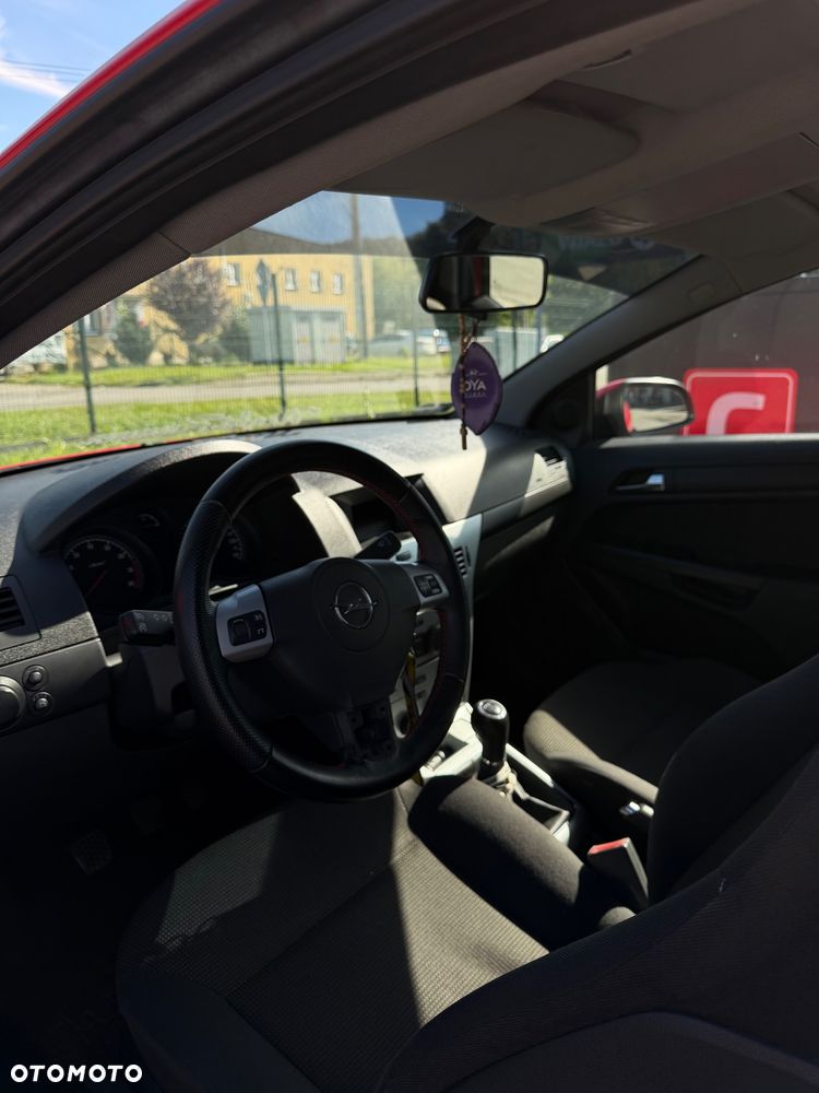 Opel Astra 1.6 Essentia - 6