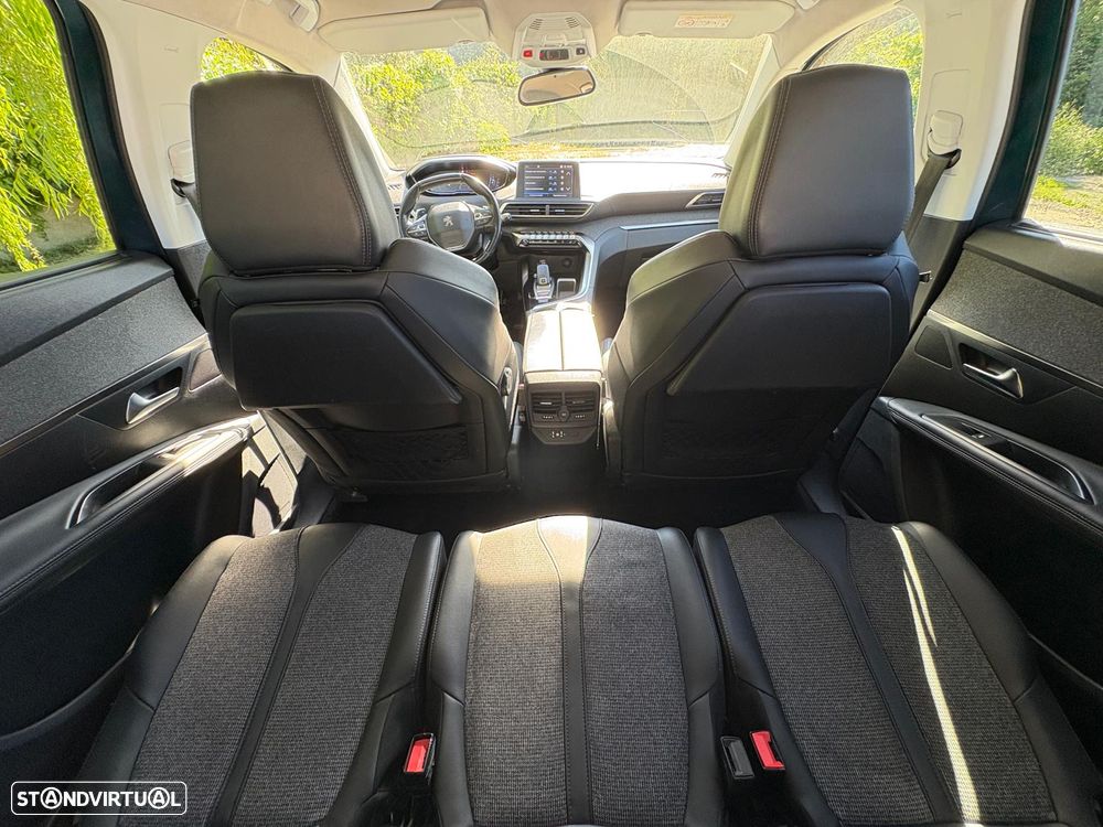 Peugeot 5008 1.5 BlueHDi Active Pack EAT8 - 23