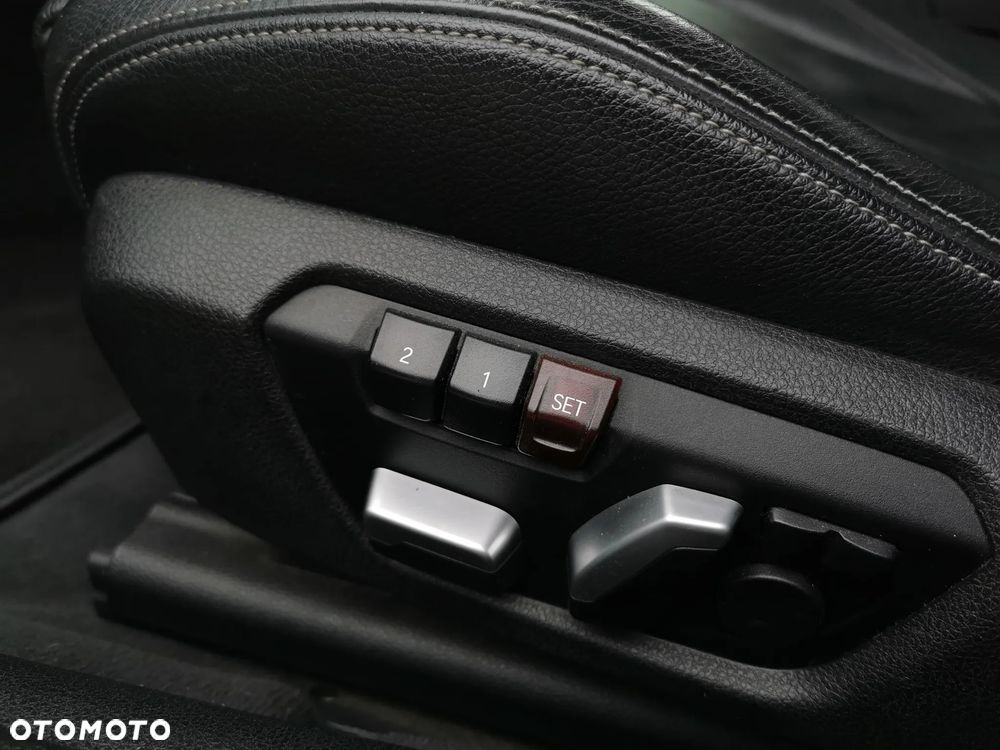 BMW Seria 4 430d xDrive Sport-Aut Luxury Line - 13