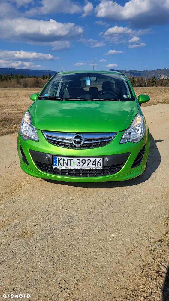 Opel Corsa 1.2 16V Edition / Active - 3