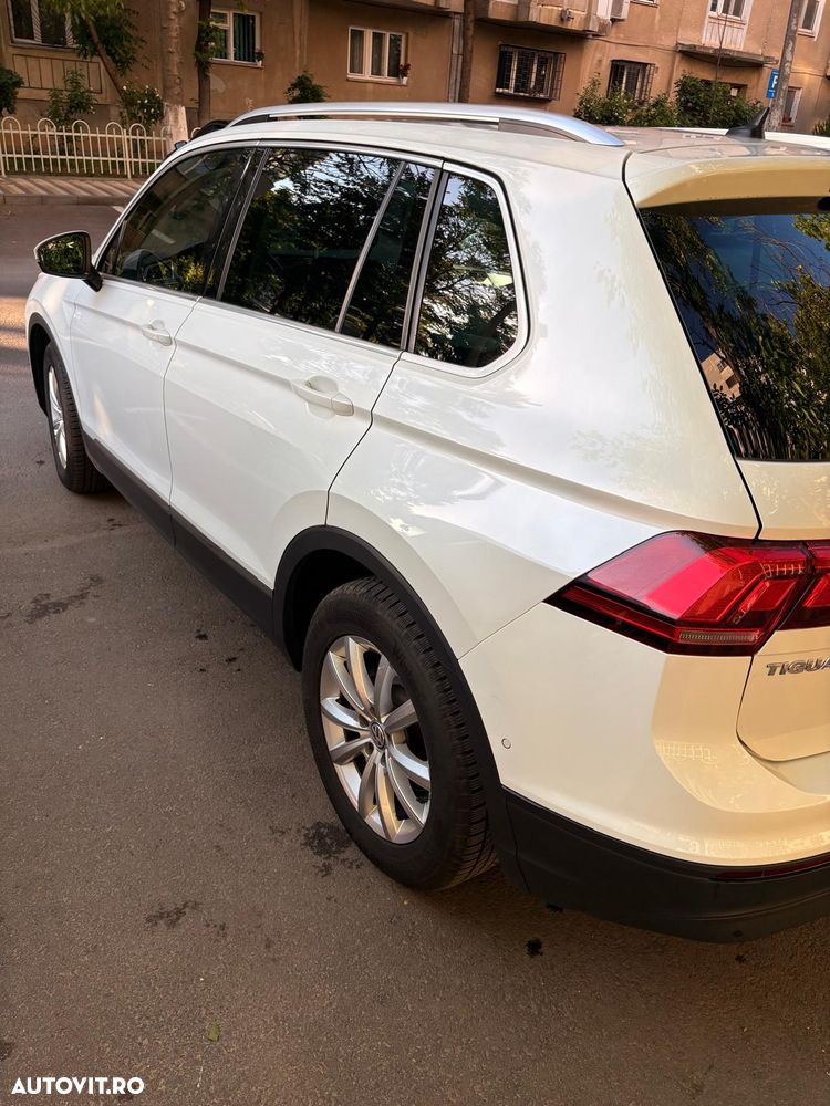 Volkswagen Tiguan 1.4 TSI DSG 4Mot Comfortline - 8