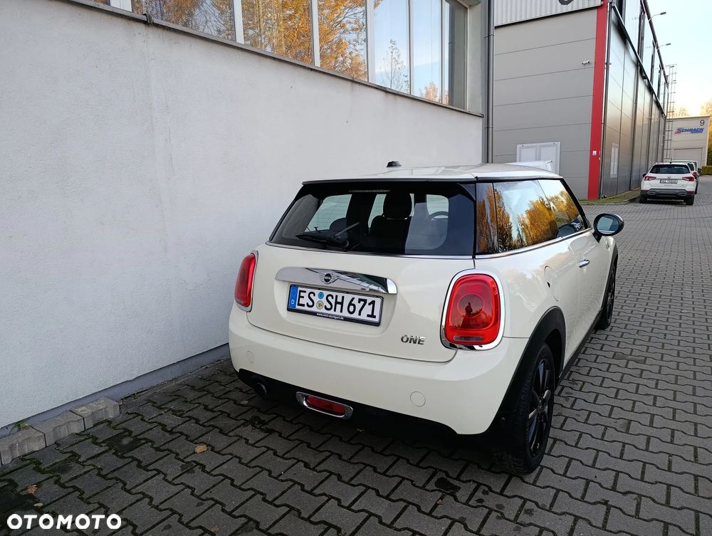 MINI ONE Standard - 32