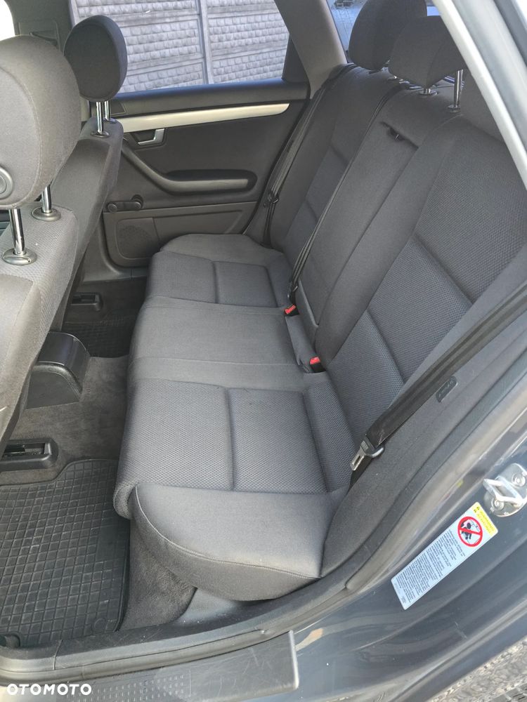 Audi A4 Avant 1.8 T - 6