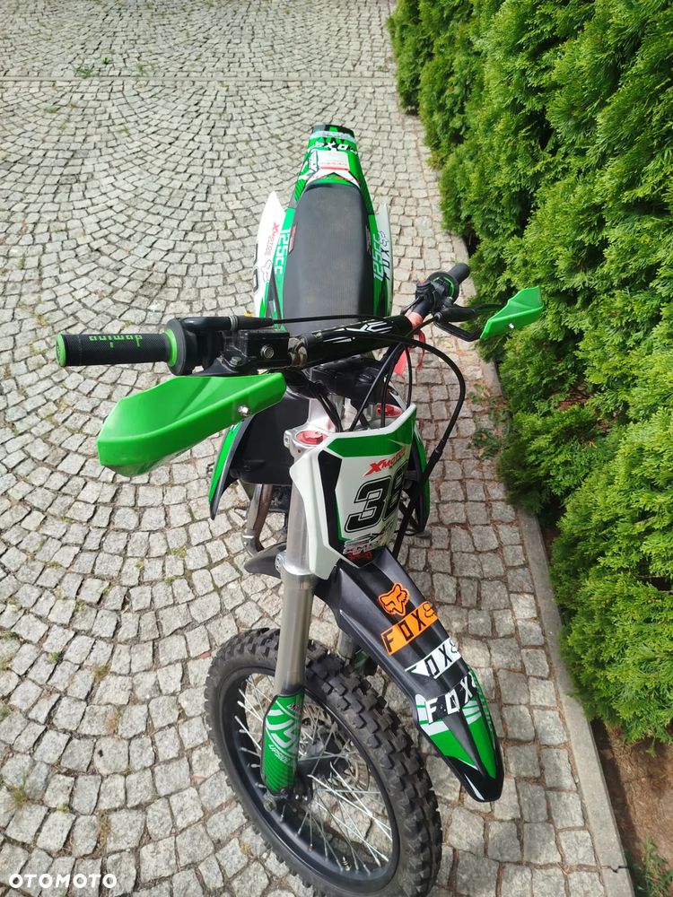XMOTOS Inny