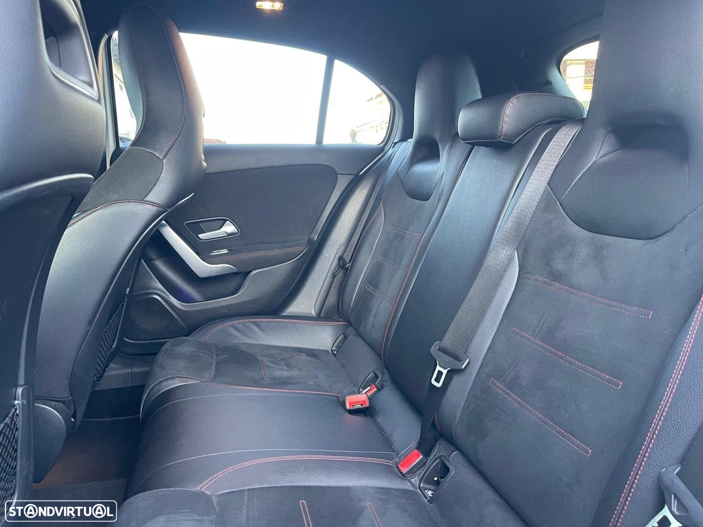 Mercedes-Benz A 180 7G-DCT AMG Line Advanced - 9
