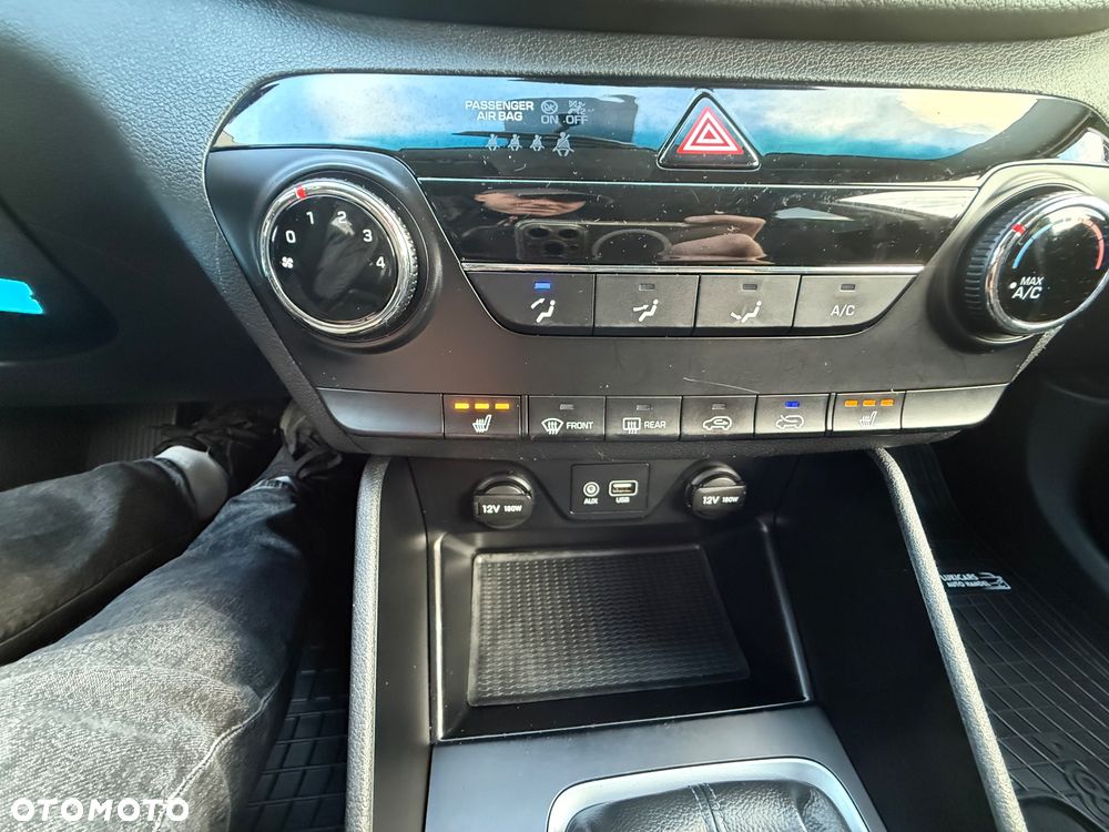 Hyundai Tucson blue 1.6 GDi 2WD Classic - 27