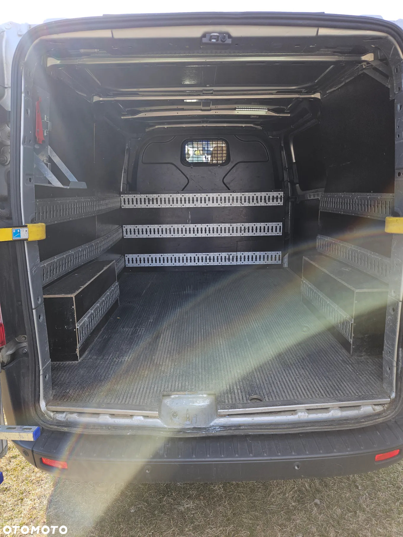 Ford Transit Custom 290 L1H1 Limited - 12