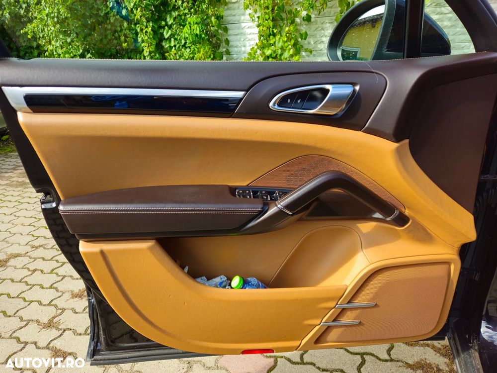 PORSCHE Cayenne 2014 — imagine 13