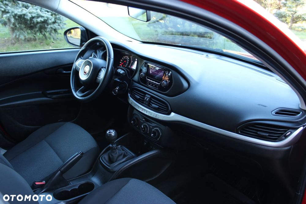 Fiat Tipo 1.4 16V - 24