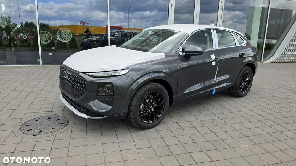 Audi Q3 Sportback - 2