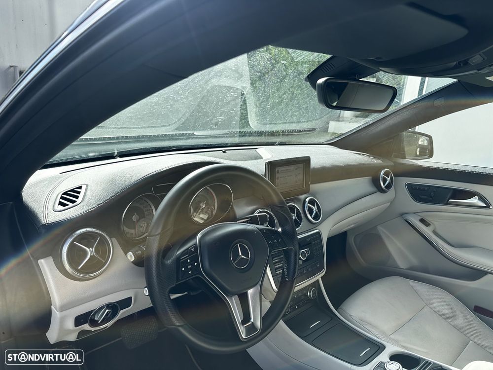 Mercedes-Benz CLA 220 CDI 7G-DCT Urban - 8