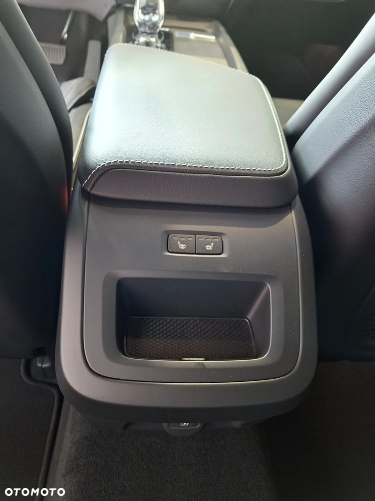 Volvo V60 B4 B Plus Dark - 21