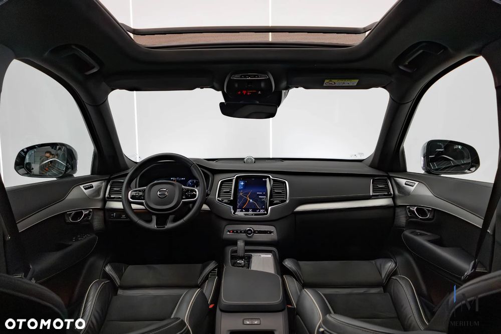 Volvo XC 90 B5 D AWD Ultimate Dark - 20