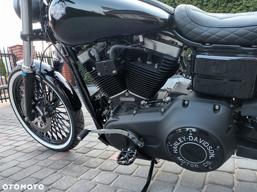 Harley-Davidson Dyna Street Bob - 7