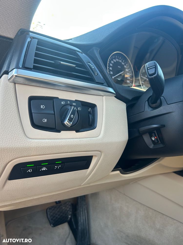 BMW Seria 3 330d xDrive Sport-Aut. Luxury Line - 12