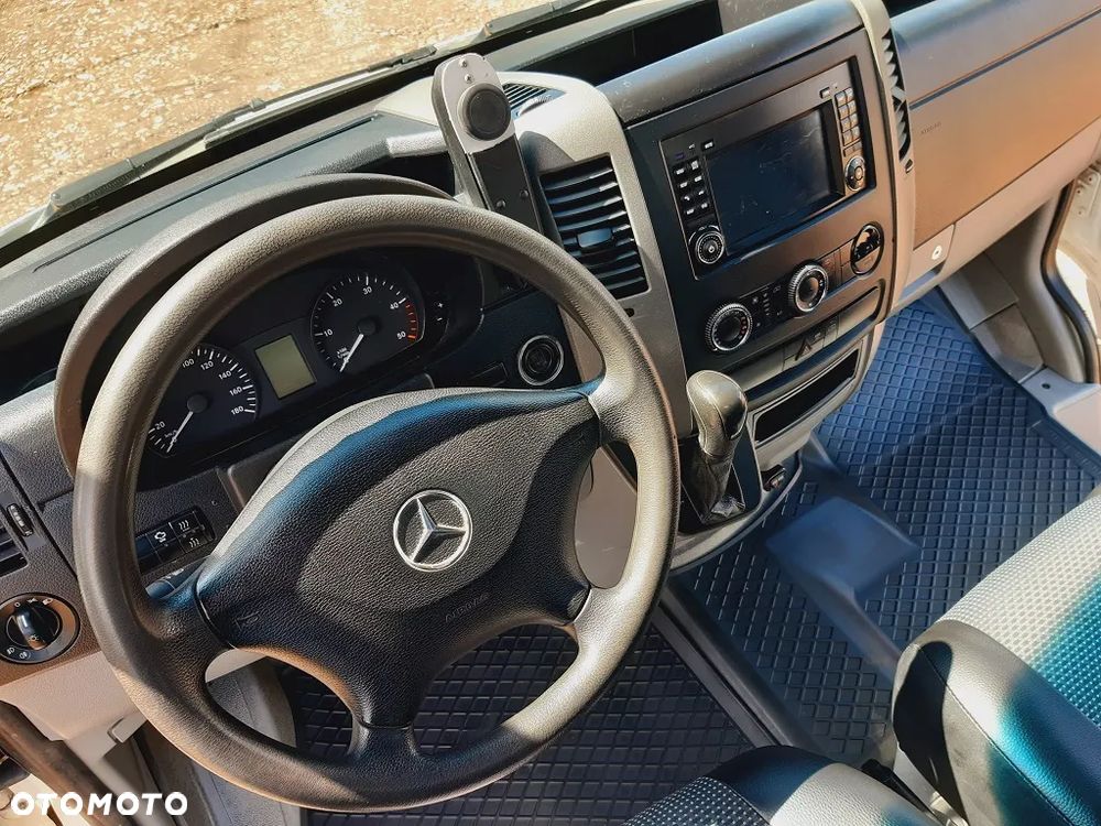 Mercedes-Benz SPRINTER 519 CDI 3.0 V6!!! 190PS BOGATE WYPOSAŻNIE,TELMA,SPECJALNY,KSENONY,WEBASTO,KAMERA,KLIMATYZACJA,NAVI,SUPER STAN,DAILY,SPROWADZONY,NIE WYWROTKA,PAKA,AUTOMAT,HAK - 16