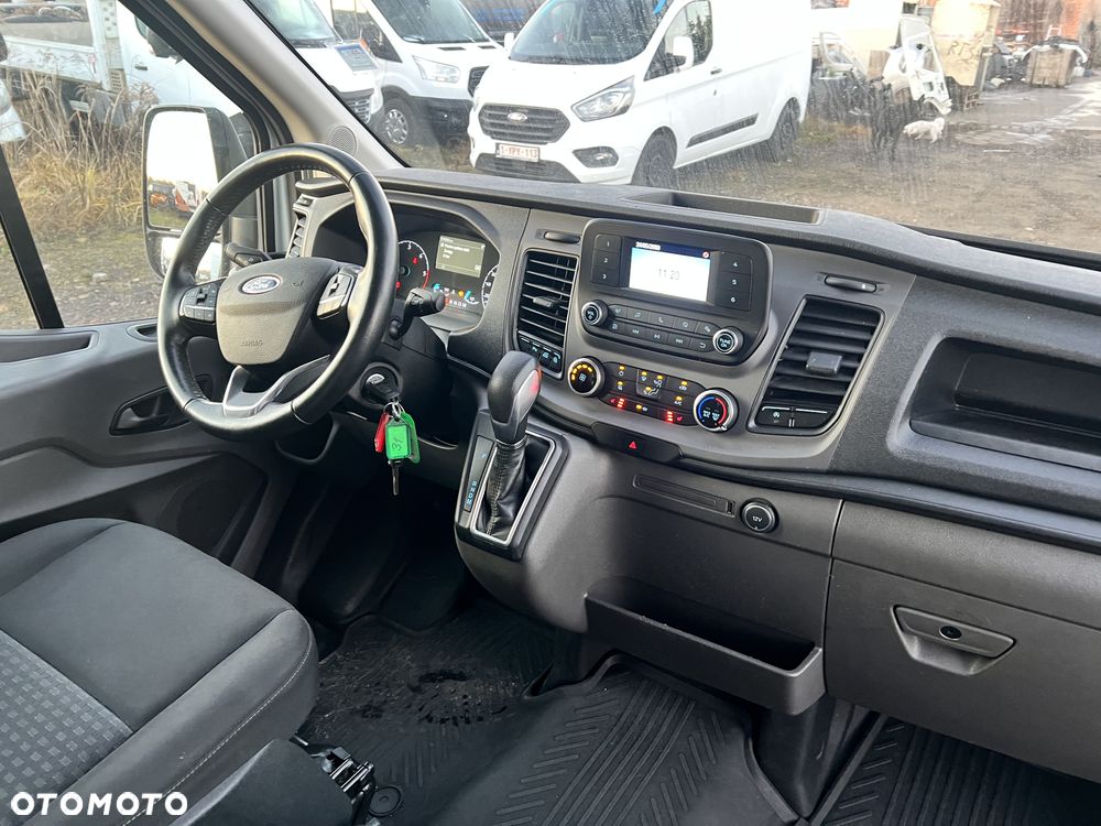 Ford Transit - 9