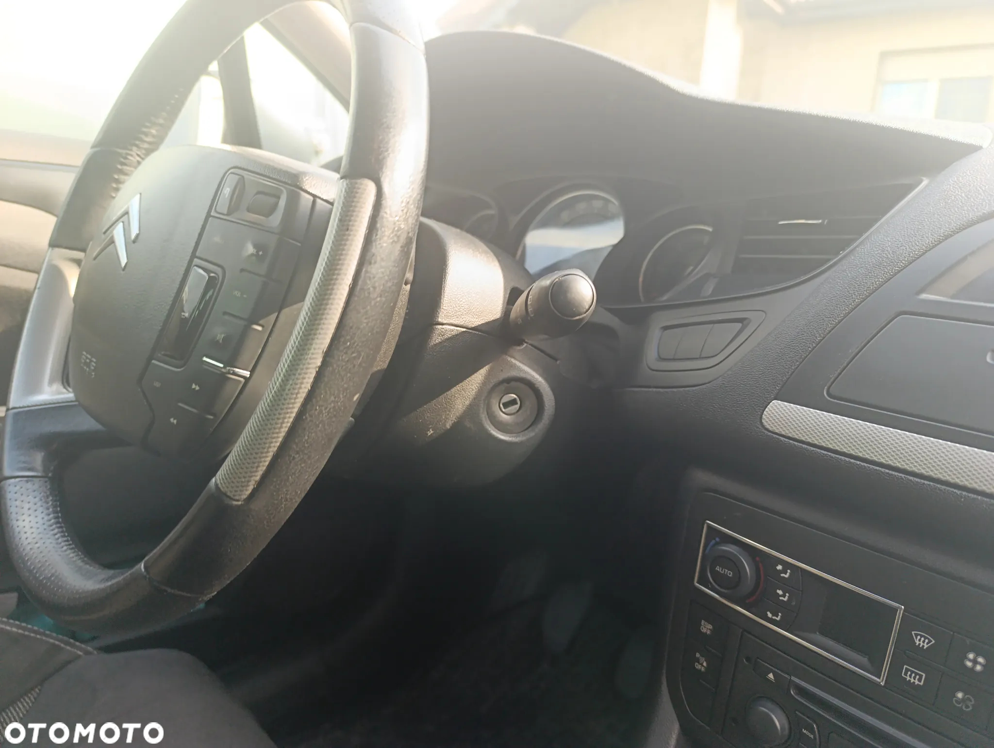 Citroën C5 Tourer HDi 110 FAP Style - 10