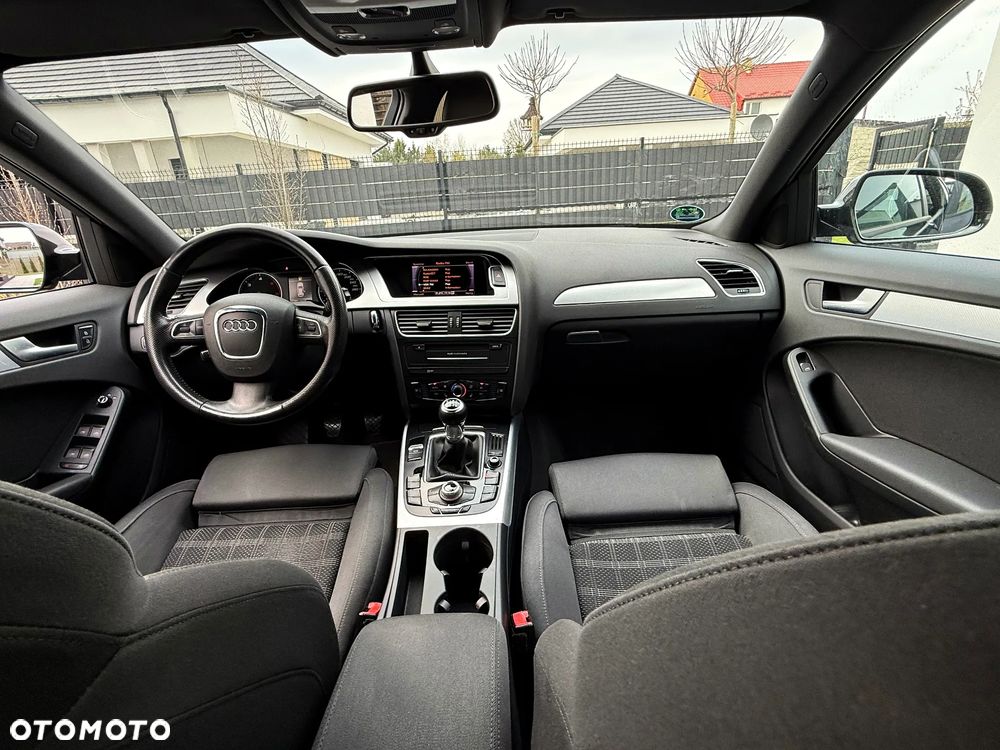 Audi A4 Avant 2.0 TDI DPF Attraction - 23