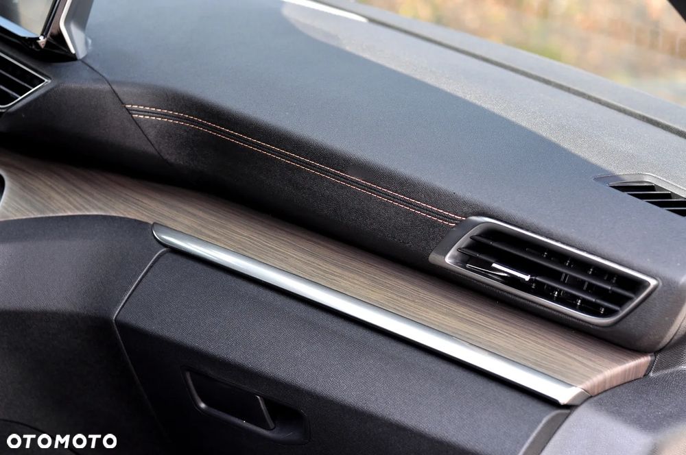 Peugeot 5008 1.5 BlueHDi GT S&S EAT8 - 19