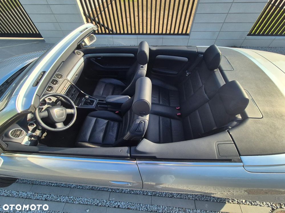 Audi A4 Cabrio - 16