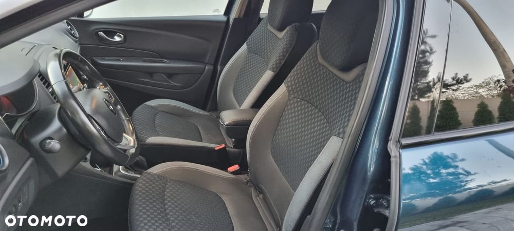 Renault Captur TCe 120 EDC Luxe - 12