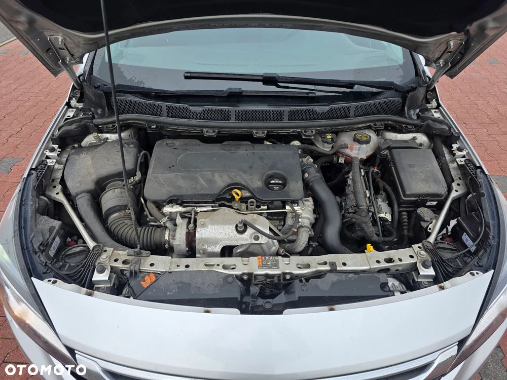 Opel Astra 1.6 CDTI Sports Tourer Active - 3