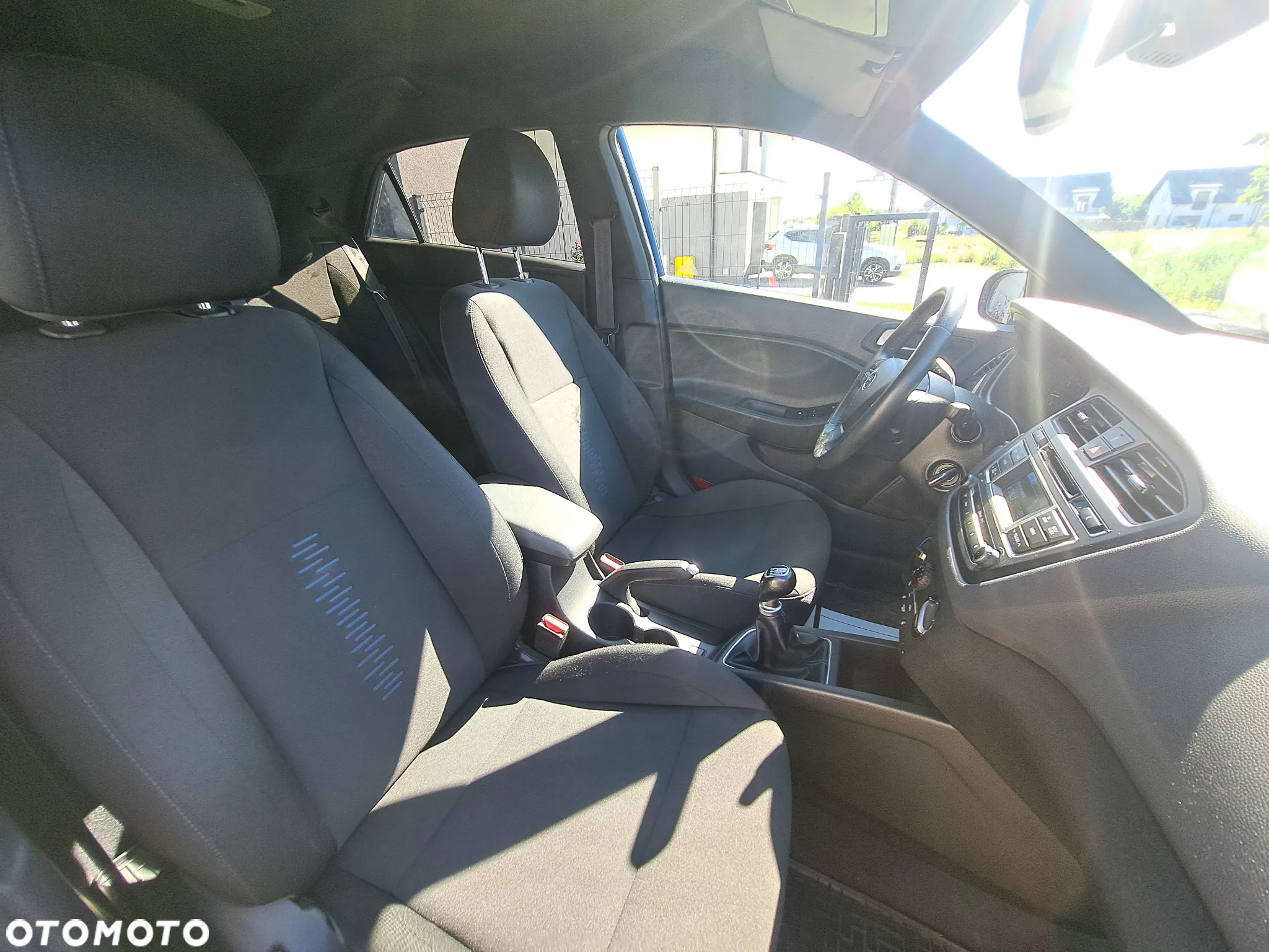 Hyundai i20 1.2 BlueDrive Go - 22