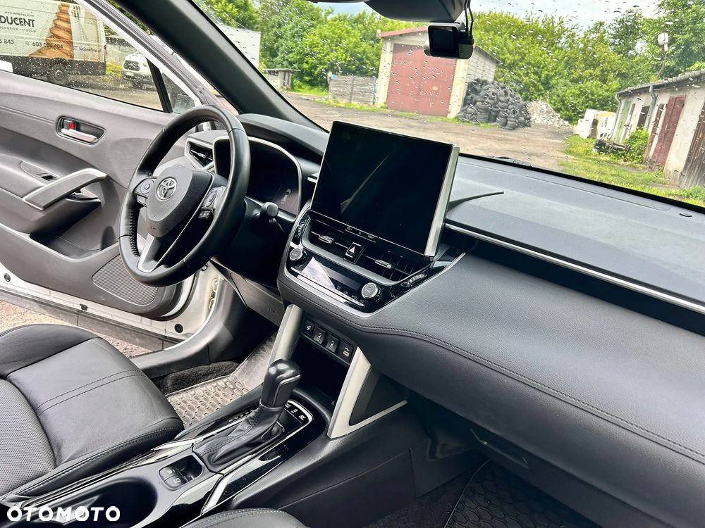 Toyota Corolla Cross 2.0 Hybrid Executive - 28