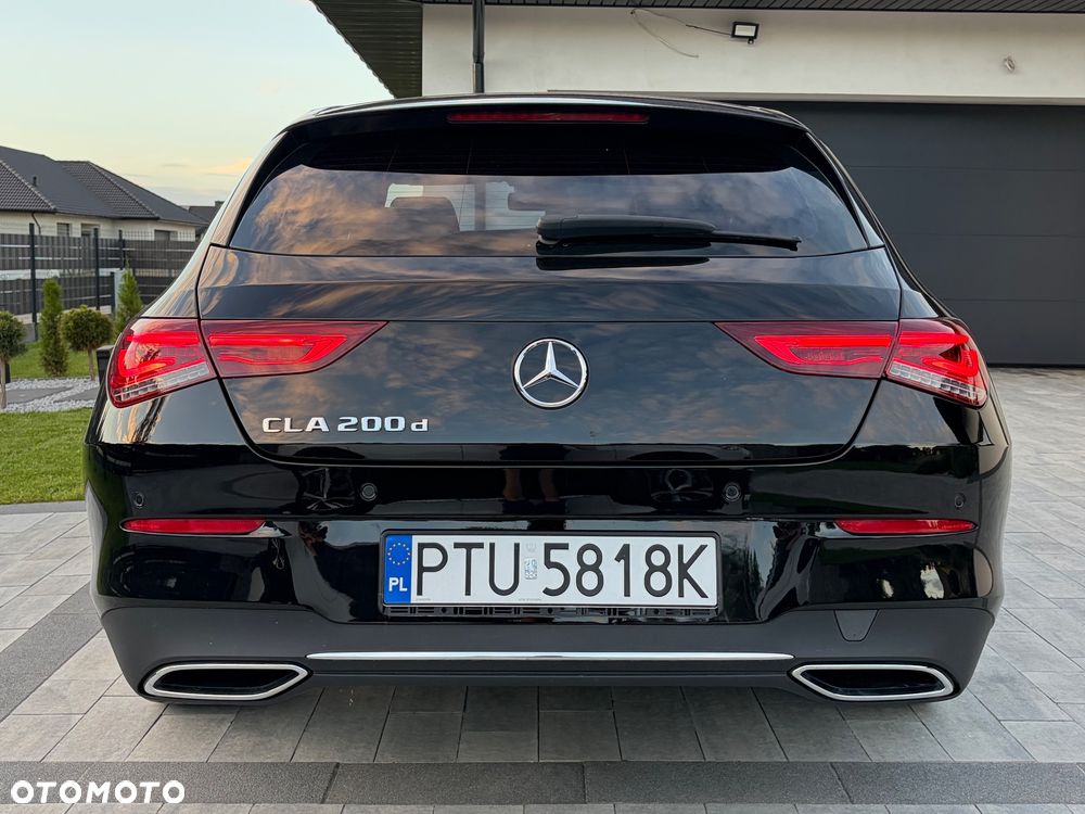 Mercedes-Benz CLA 200 d 8G-DCT Progressive - 4