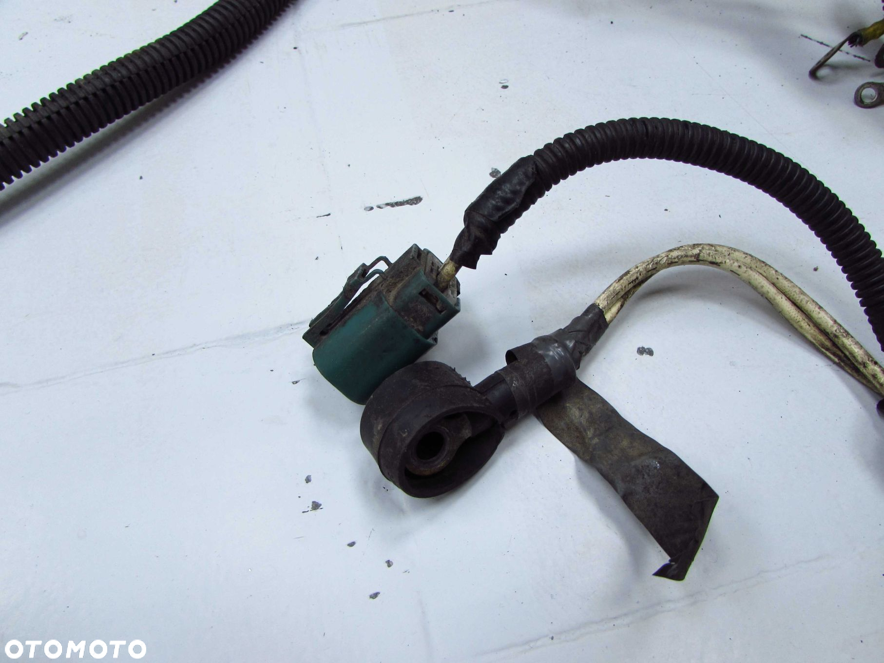 ISUZU NPR NQR NKR N75 5.2 D 4HK1 07- WIAZKA INSTALACJA SILNIKA - 5