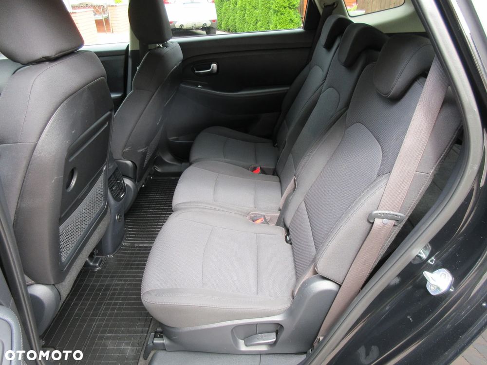 Kia Carens 1.7 CRDi Spirit - 17