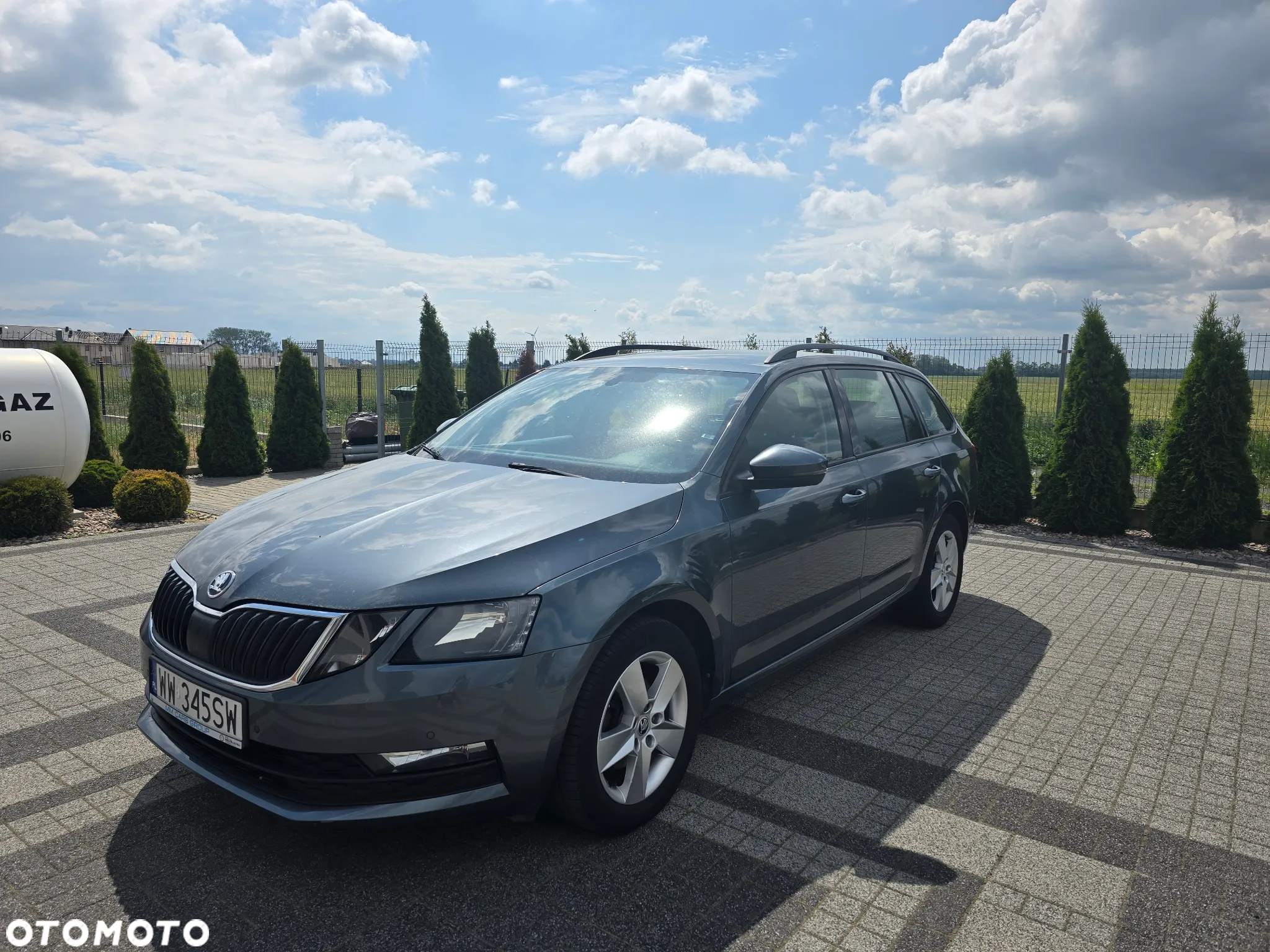 Skoda Octavia 2.0 TDI Ambition DSG - 8