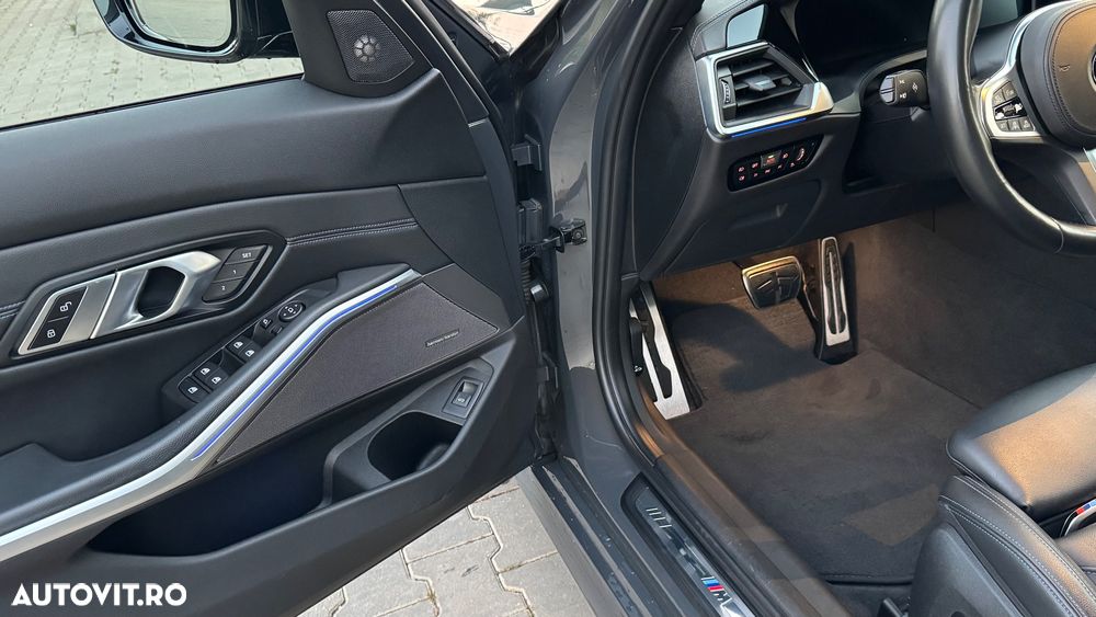 BMW Seria 3 320d Aut. xDrive Edition M Sport Shadow - 11