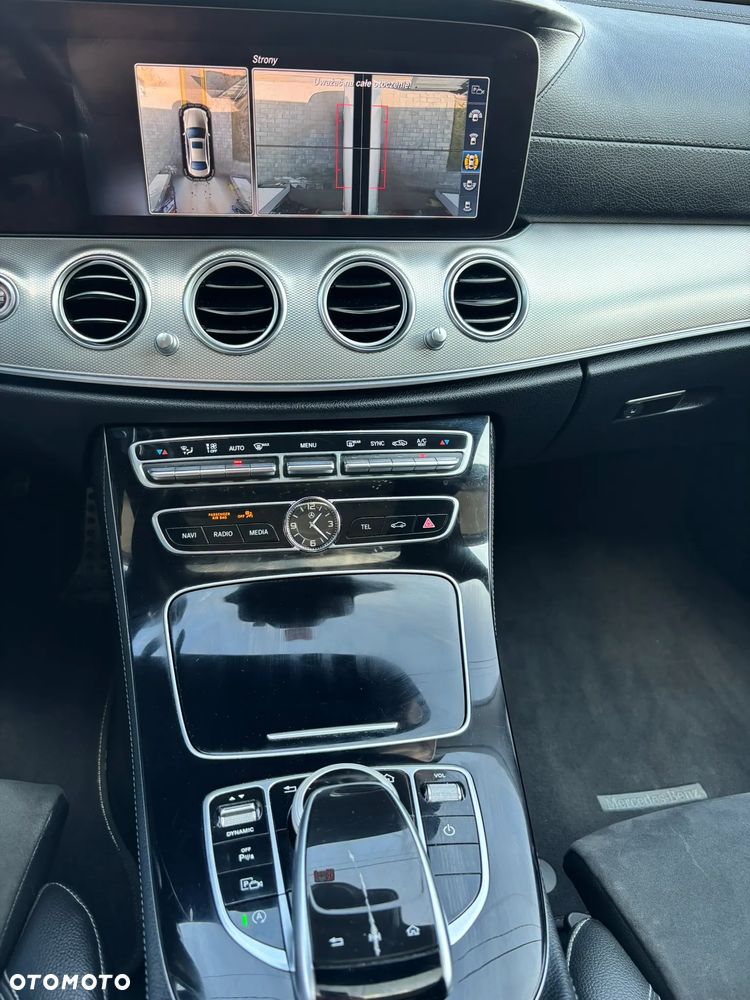 Mercedes-Benz Klasa E 220 d 9G-TRONIC AMG Line - 13