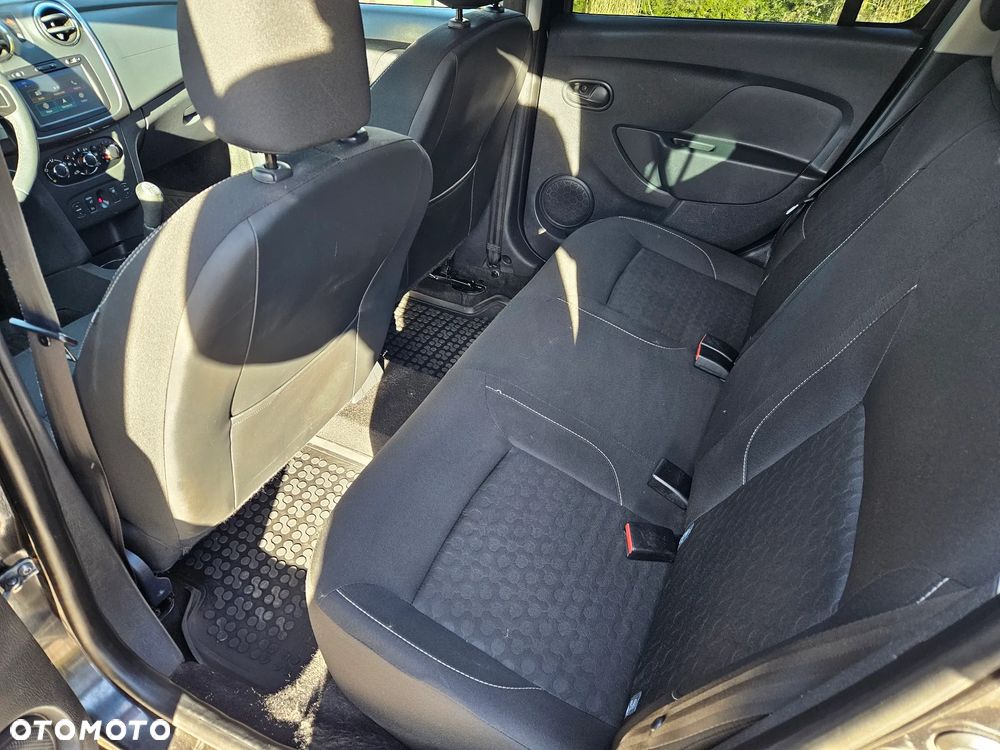 Dacia Logan dCi 90 Laureate - 9