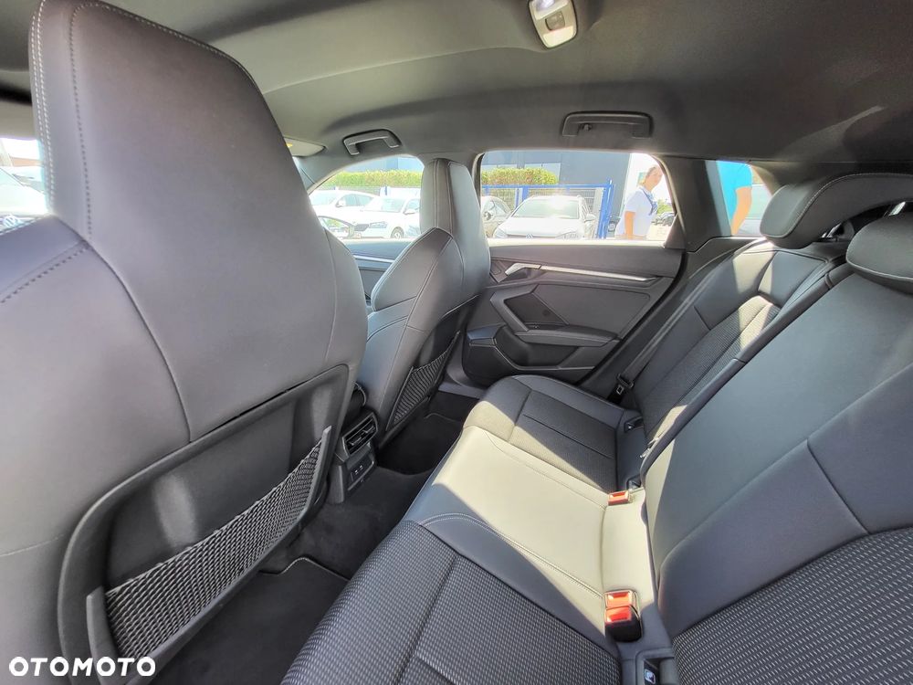 Audi A3 Sportback 35 TFSI S line - 7