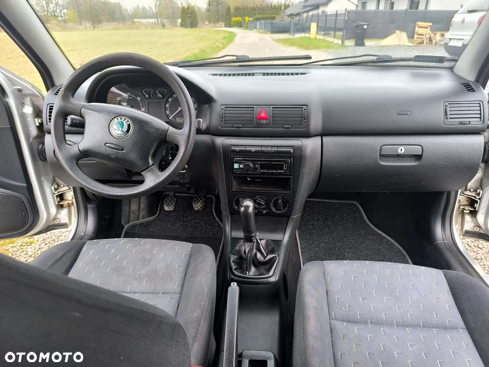 Skoda Octavia 1.9 TDI Tour - 4