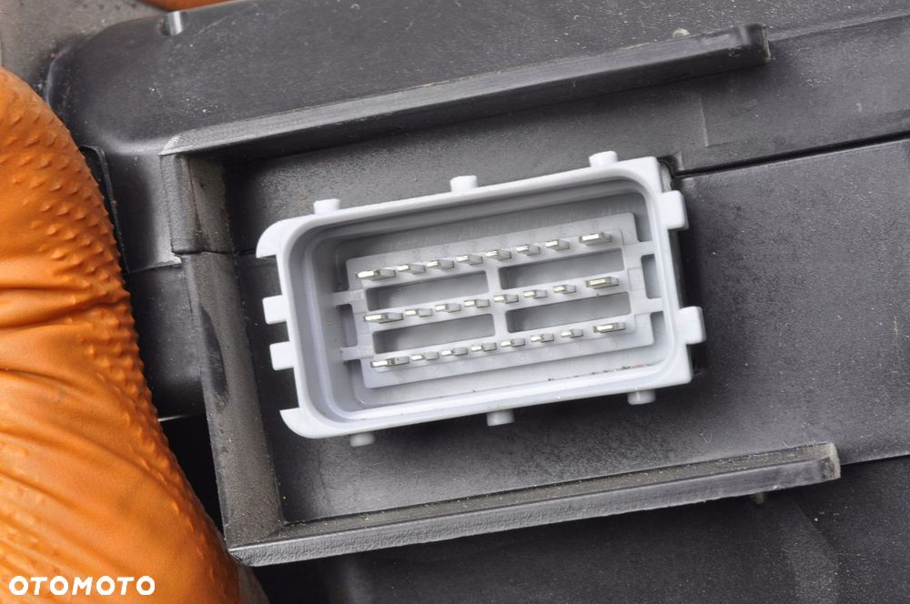 FIAT CROMA SUBWOOFER GŁOŚNIK 51743584 - 2