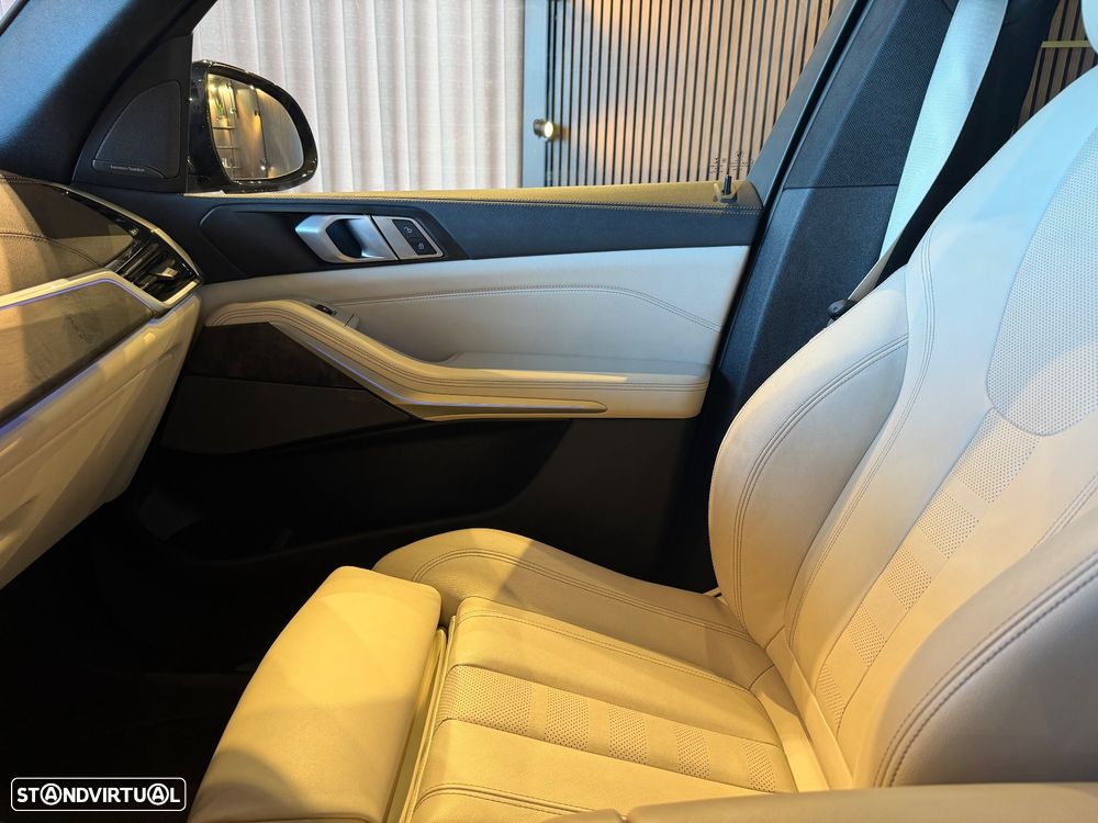 BMW X5 45 e xDrive Pack M - 26
