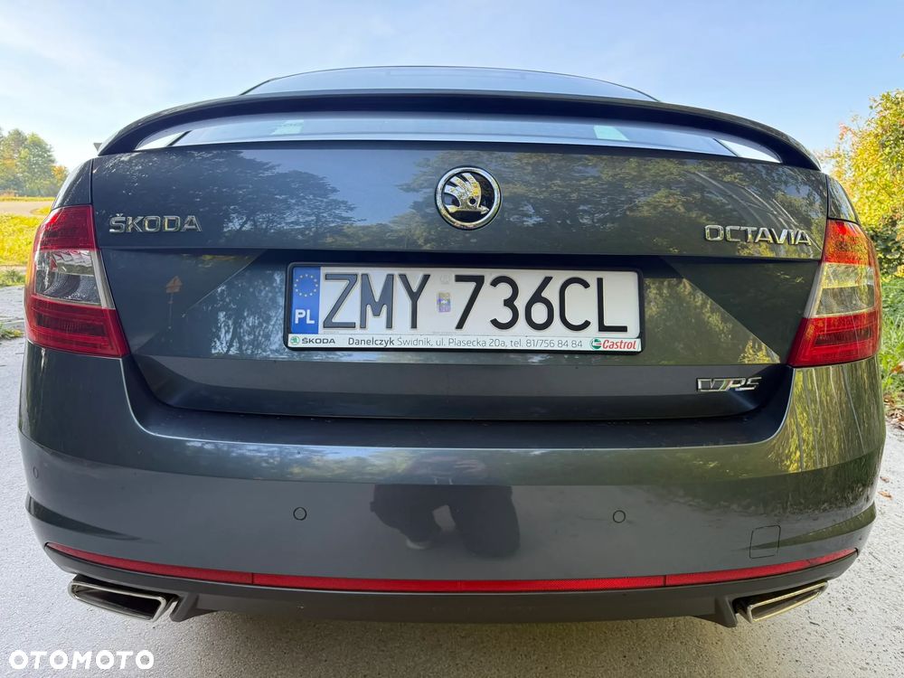 Skoda Octavia 2.0 TDI RS - 17